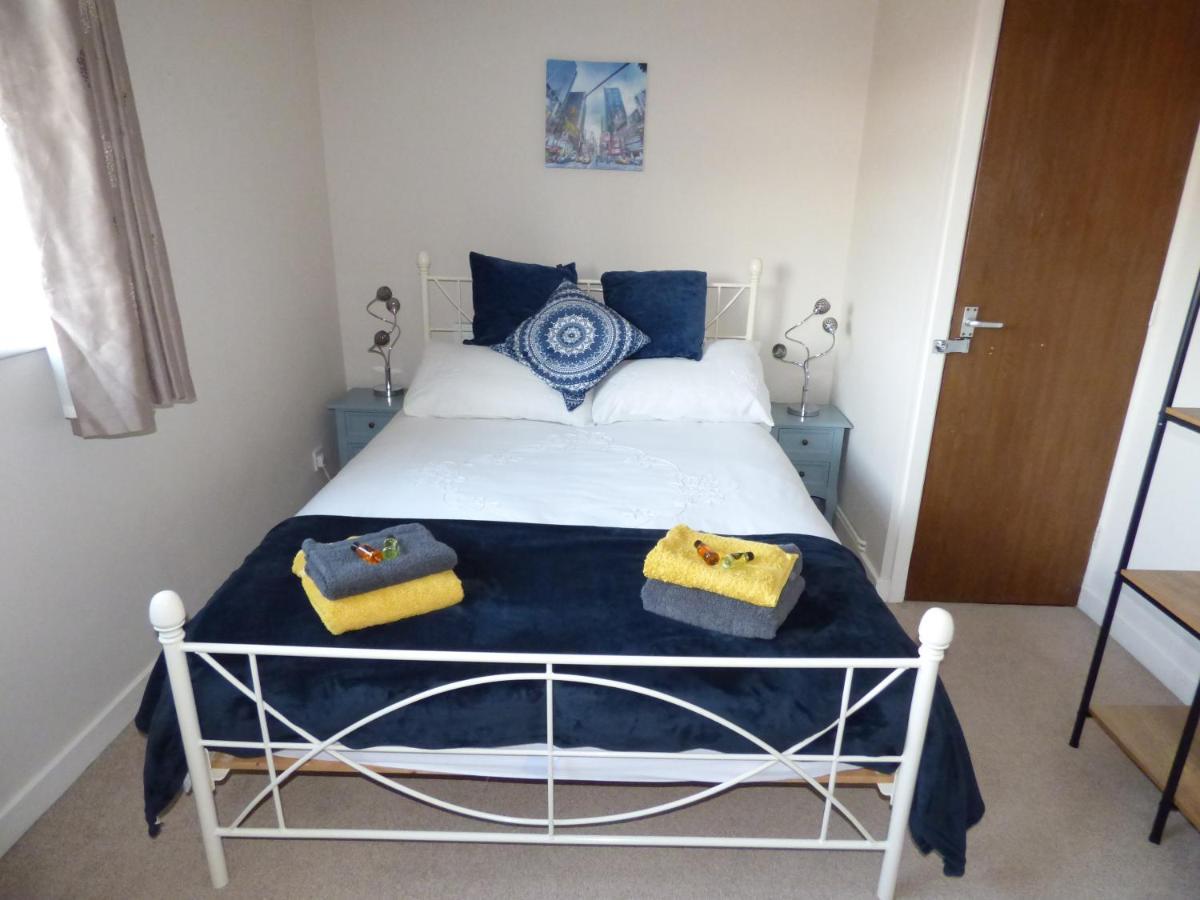 Cosy Quiet Home In Hereford ~ Close To City Centre ~ Free Parking Екстериор снимка