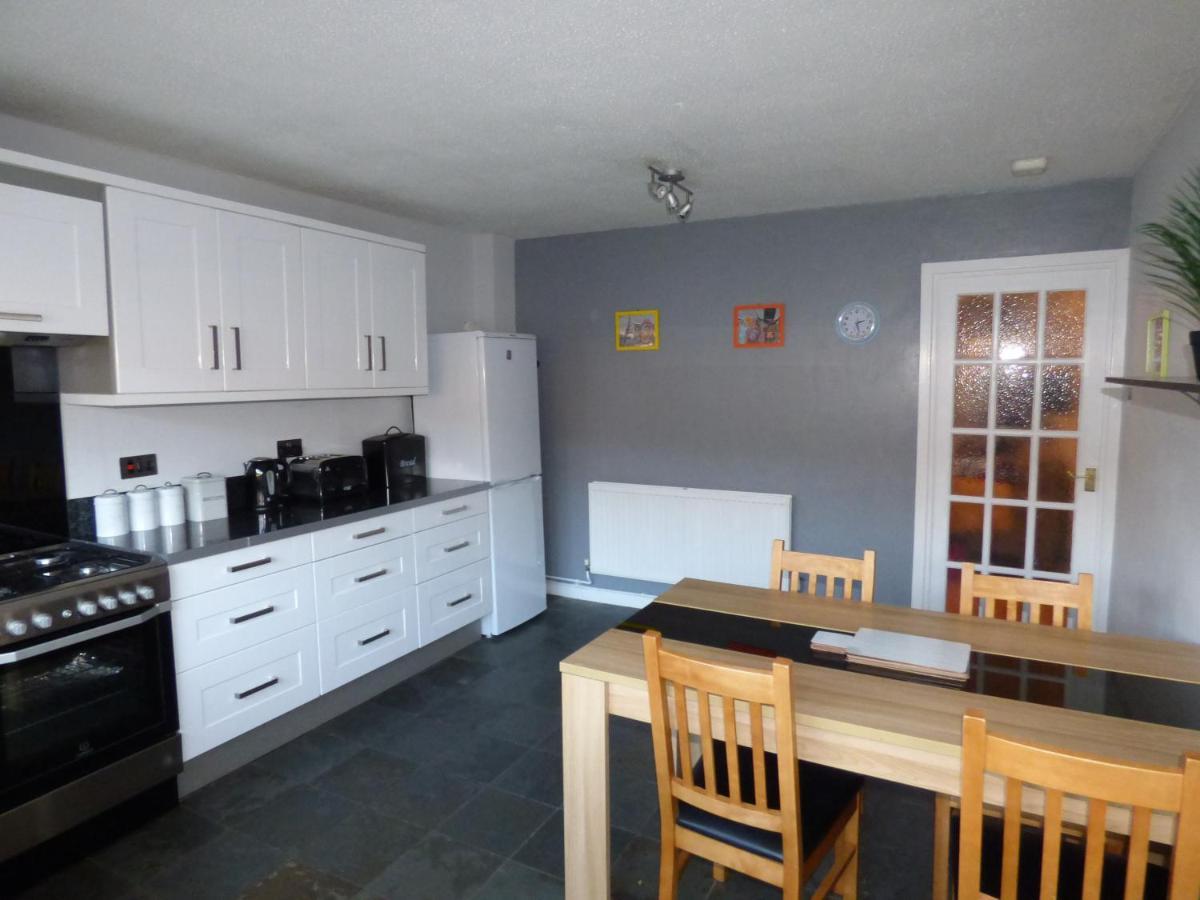 Cosy Quiet Home In Hereford ~ Close To City Centre ~ Free Parking Екстериор снимка